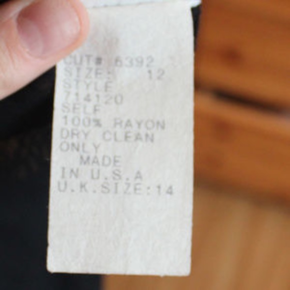 Vintage Tadashi Shoji Black Chiffon Panel Pant, Size 12 - Picture 5 of 9